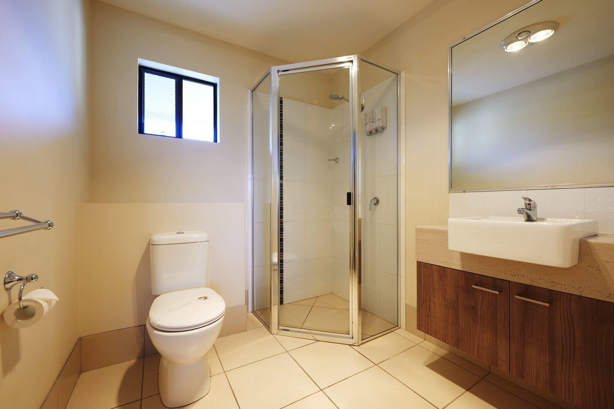 Blackwater Hotel Motel Dış mekan fotoğraf
